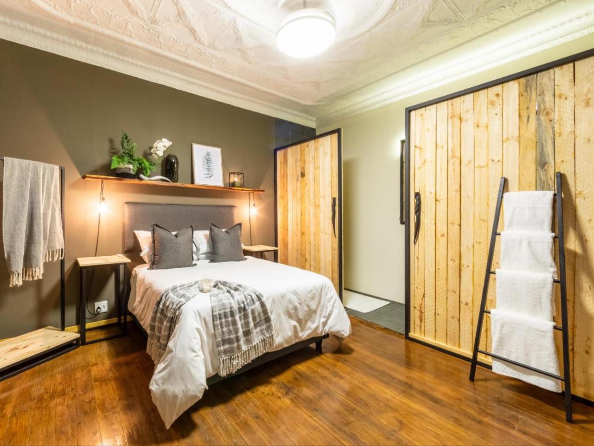 Royal Tree Guest House Потчефструм Екстериор снимка