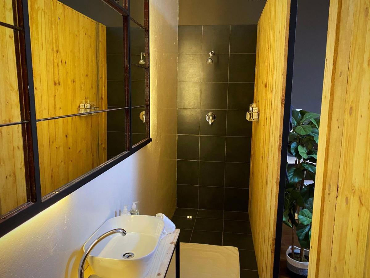 Royal Tree Guest House Потчефструм Екстериор снимка